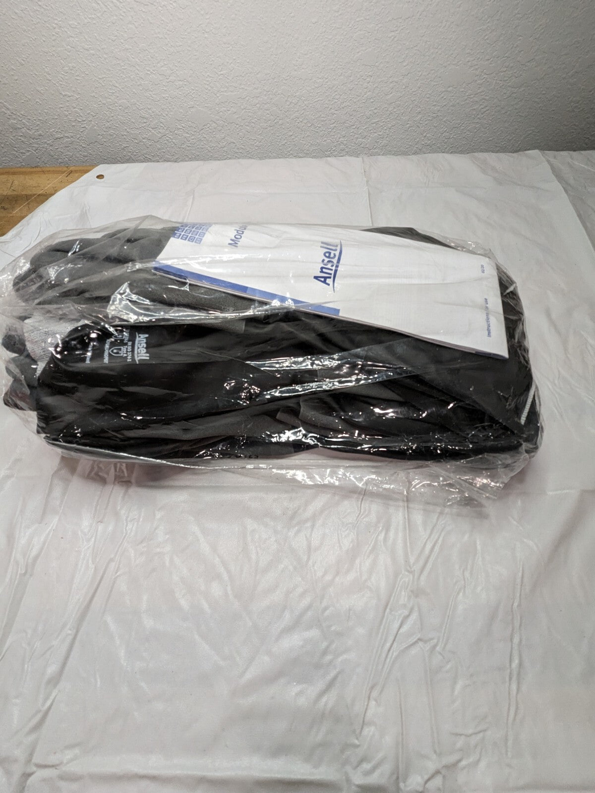 Ansell Chemical-Resistant Gloves Alphatec Size 9 Qty 6 Pairs 53-001/9