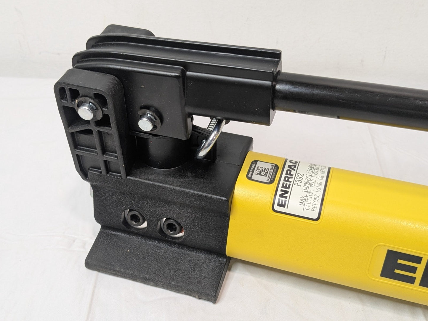 Enerpac 2 Speed Lightweight Hydraulic Hand Pump 10000 PSI P392
