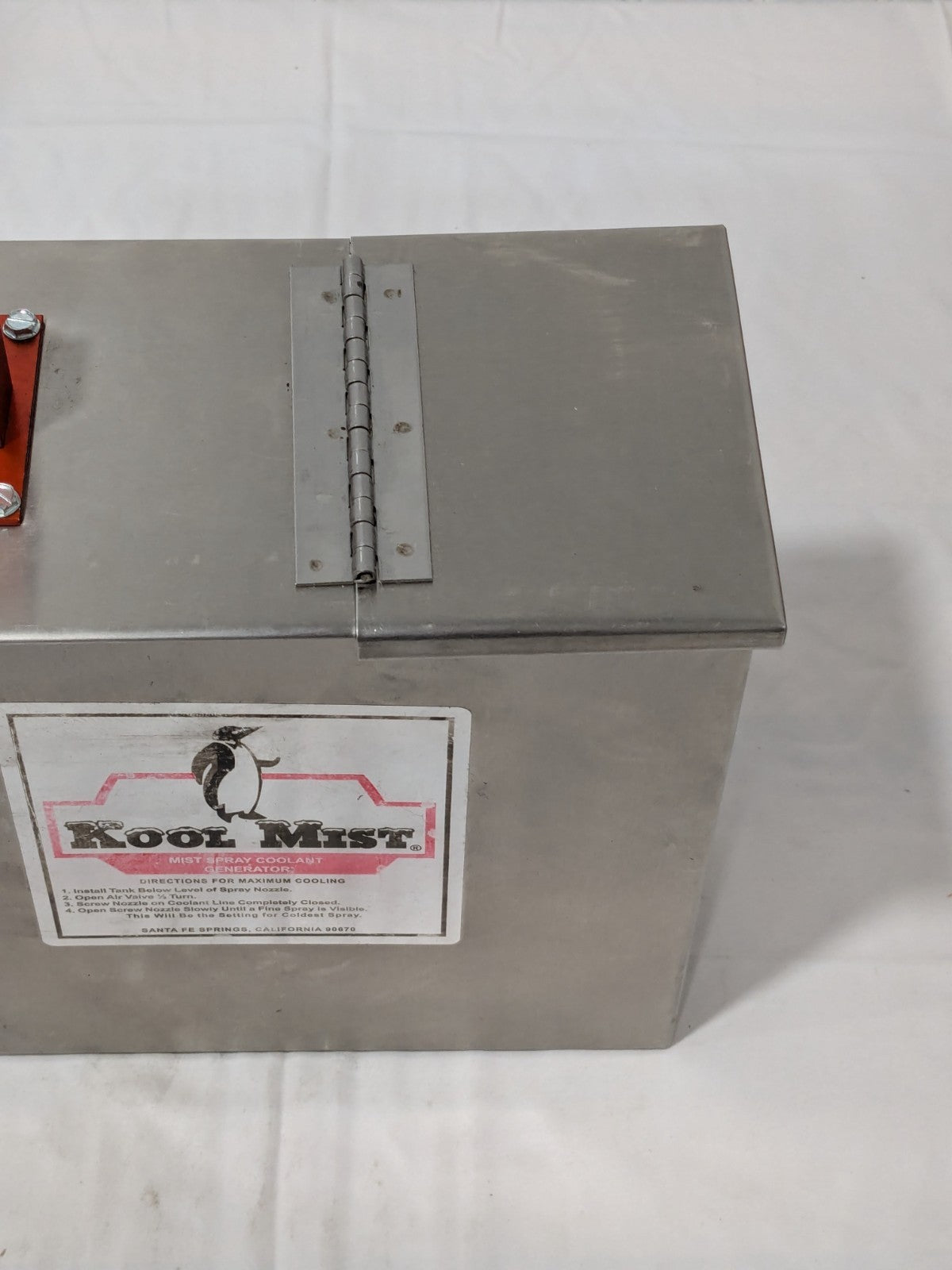 Kool Mist Tank Mist Coolant System: 1.00 gal, SS, 1.000 Outlet 100 N-45 DEG