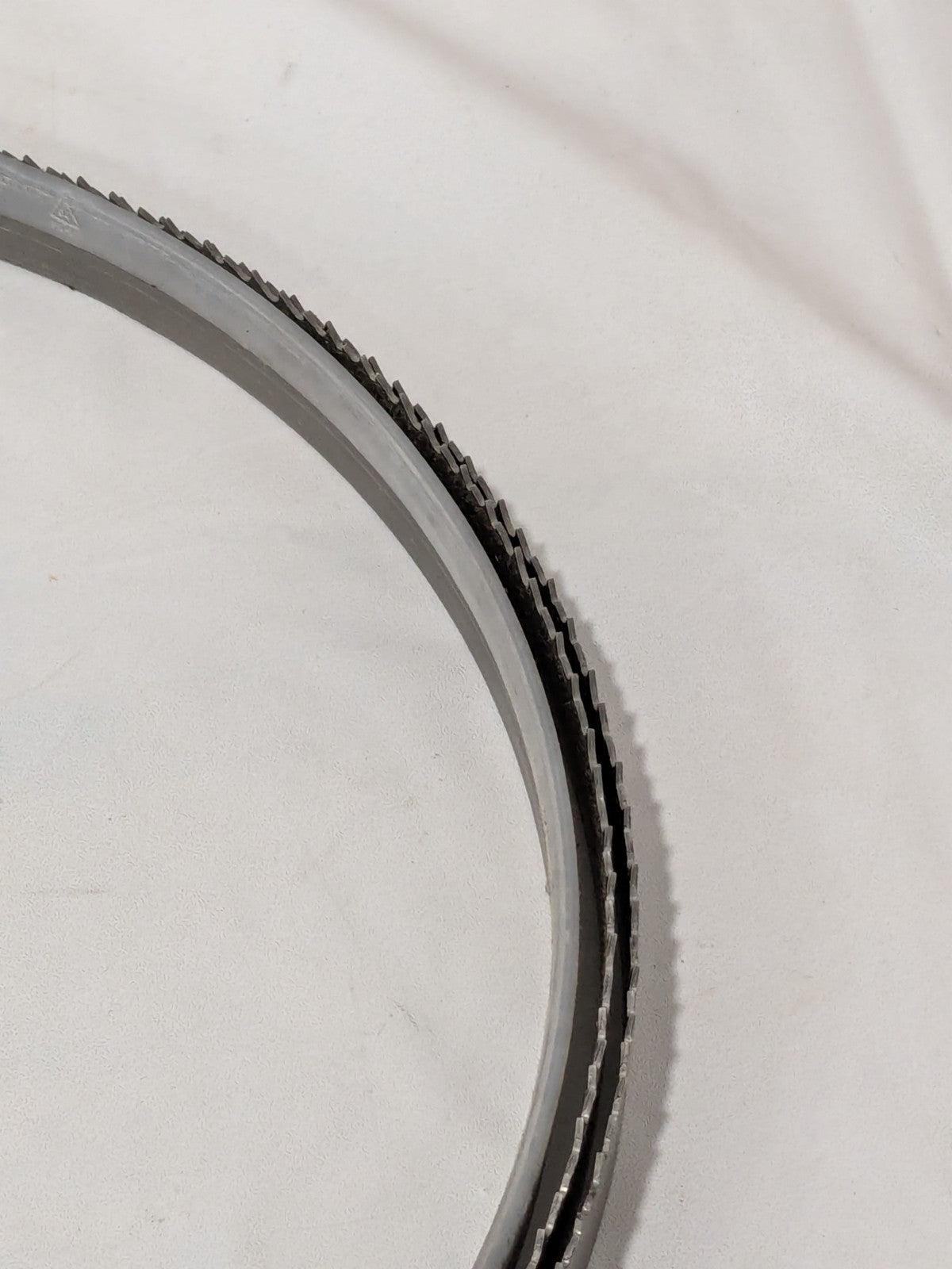 Starrett Welded Band Saw Blade: 7' 9 Long x 3/4" Wide, 5 to 8 TPI 99198-07-09