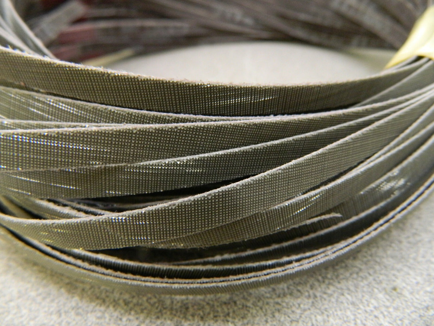 3M Abrasive Belts 50Pk 1/4" Wide 24" OAL 16 Trizact Grit 00051125118507