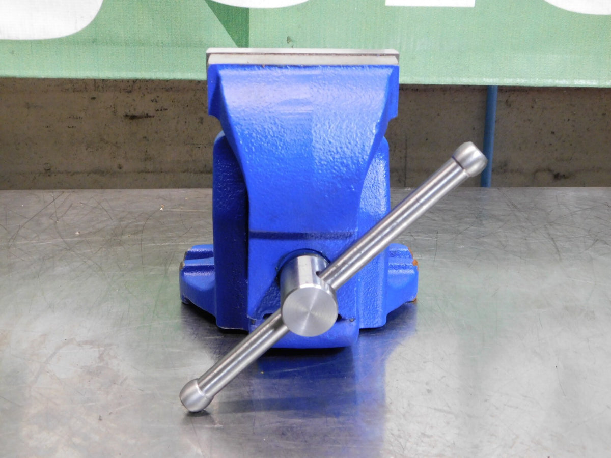 Irwin Bench Vise 4" Jaw Width 2-3/4" Throat Depth 3