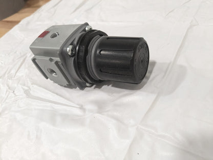 Parker Global Air Prep System Compact Air Pressure Regulators P32RB92BNHP
