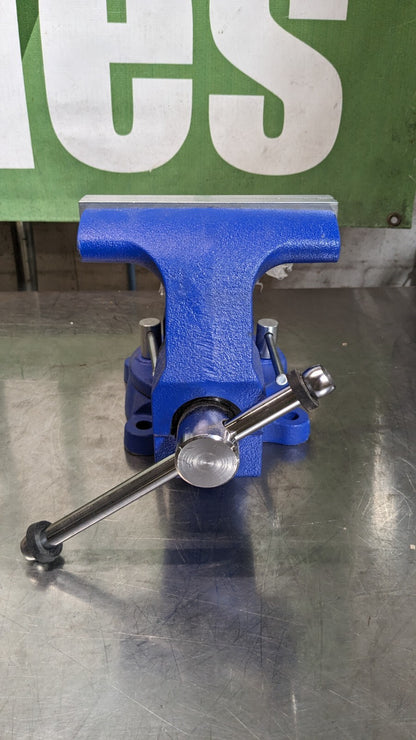 GIBRALTAR Bench & Pipe Combination Vise 6.5 Jaw Width 5-1/2 Jaw Opening G56413