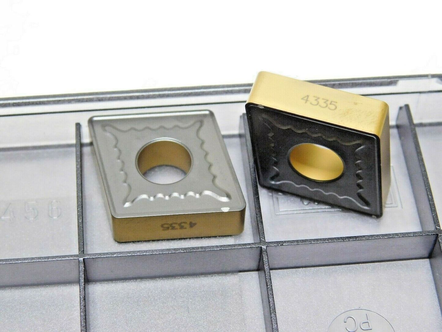 Sandvik Coromant Carbide Turning Inserts CNMG643 MR Grade 4335 Qty 2 7080801