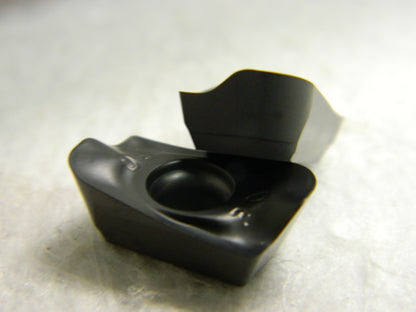 Walter-Valenite  Grade WKP35S Carbide Milling Insert QTY 10 5886160