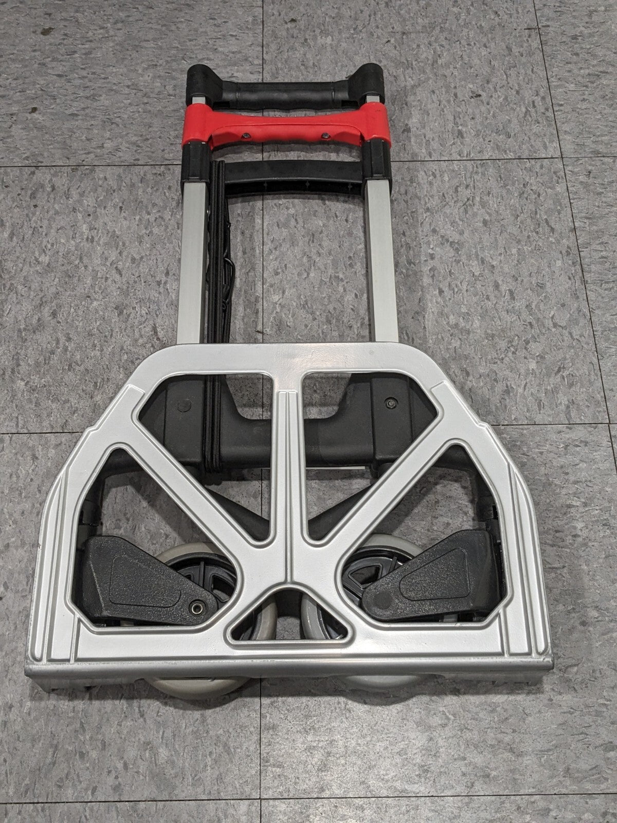 VESTIL Hand Truck: 150 lb Capacity, 16-1/8" Wide FHC-150
