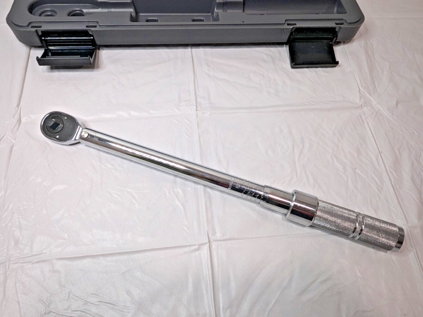 Proto Torque Wrench 3/8" Drive Size 20 - 100 Ft Lb. J6012C