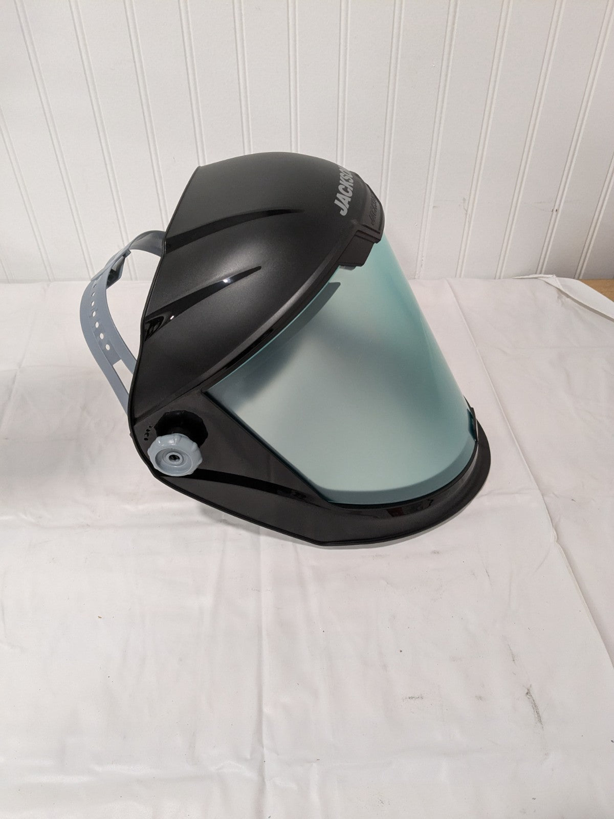 Jackson Maxview Face Shield: Chemical Splash & Debris 14200