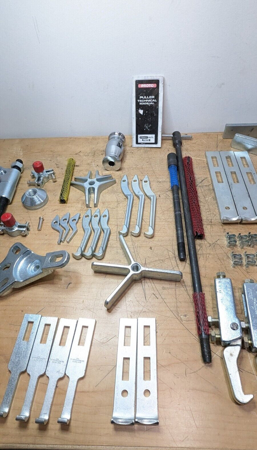 PROTO Master Puller Set J4235A INCOMPLETE
