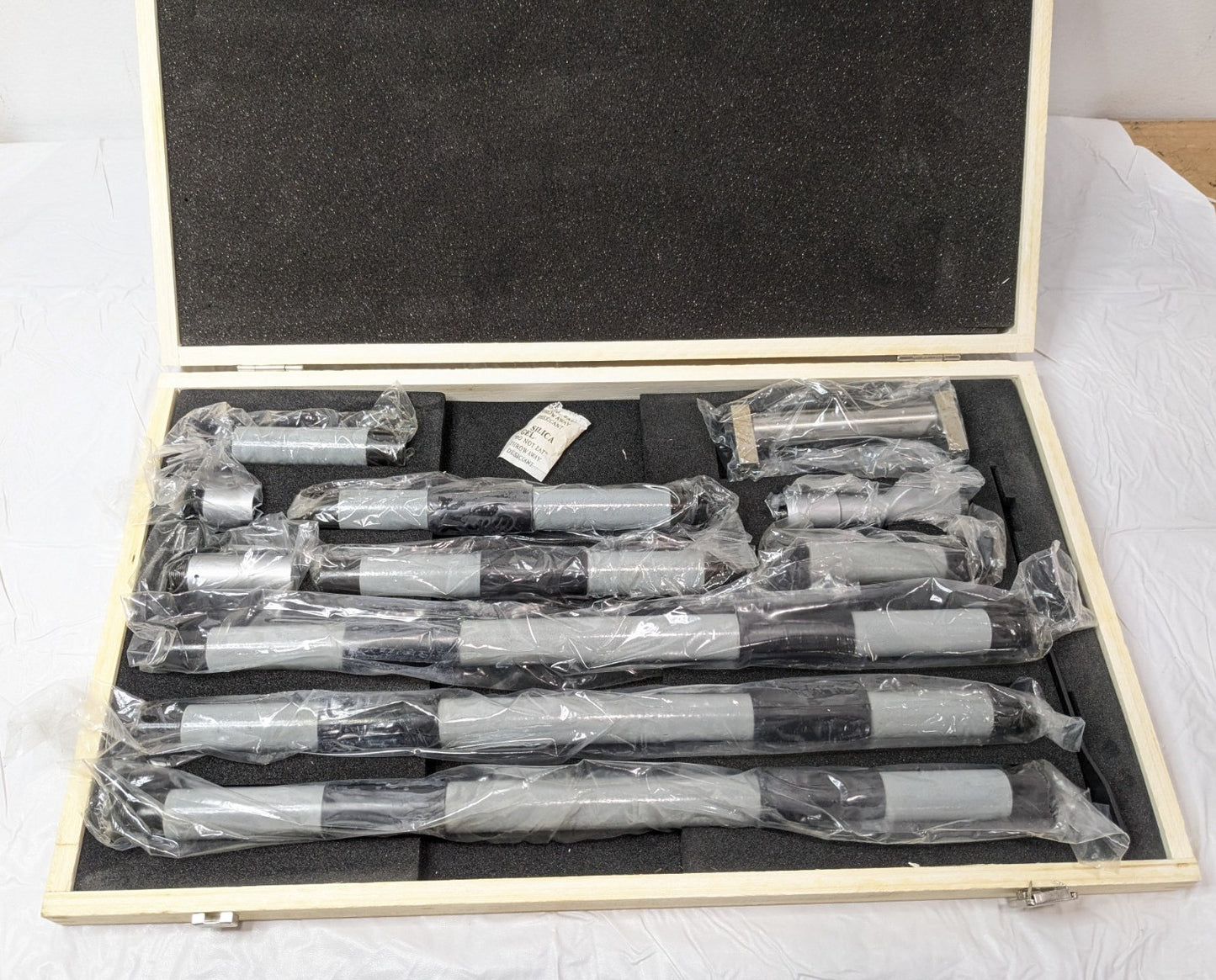 Fowler Inside Micrometer Set 4-80" Range 0.001" Grad 52-243-480-1 INCOMPLETE