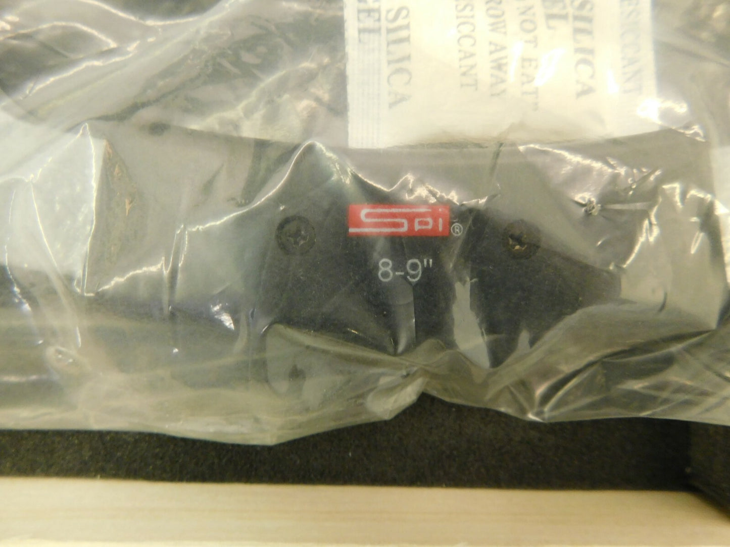 SPI Snap Gage 8 - 9 Range 7/16 x 9/16 Flat Carbide Anvils 14-305-7