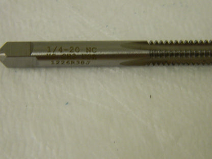 Hertel Standard Hand Taps 8"-36 H2 4FL HSS Straight Flute Qty. 12 2383834