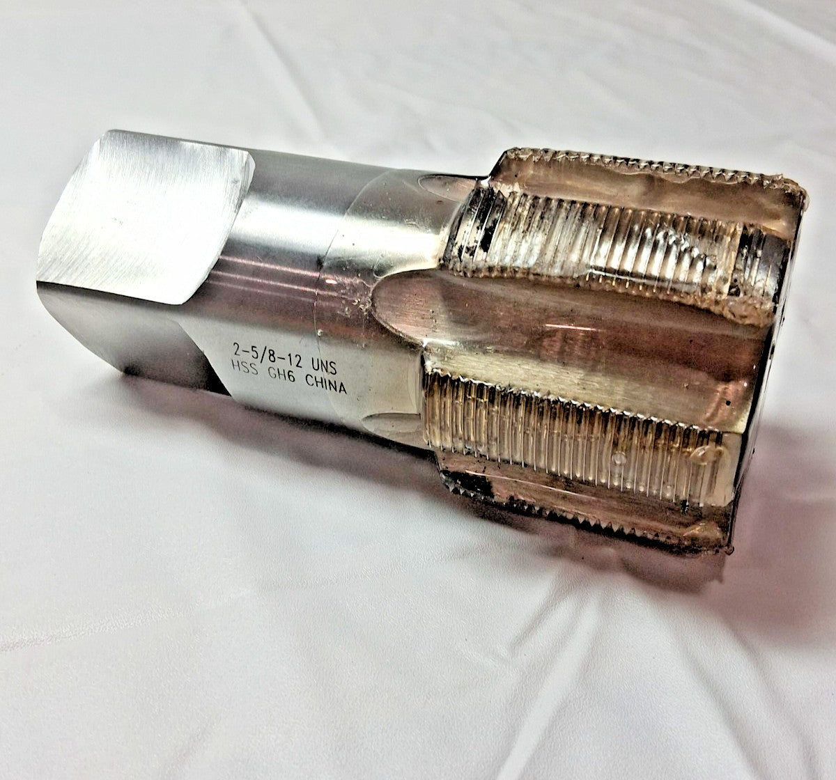 Interstate Straight Flute Tap 2-5/8-12 UNS 6FL Bottoming Chamfer HSS 04886099