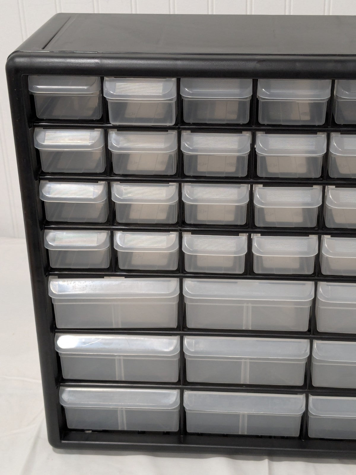 Akro-Mils 44 Drawer, Small Parts Cabinet 6-3/8" D x 20" W x 15-13/16" H 10144