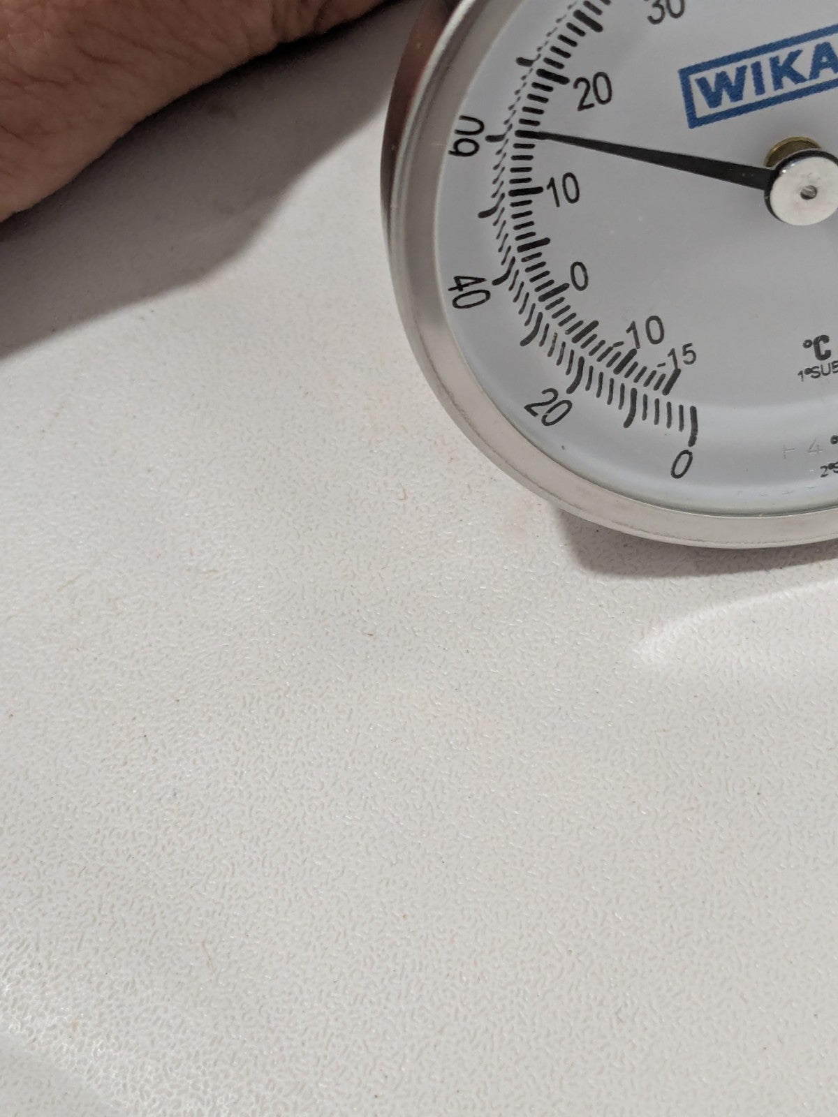 WIKA Bimetal Dial Thermometer: 0 to 200 ° F, 2-1/2" Stem Length 20025D005G2