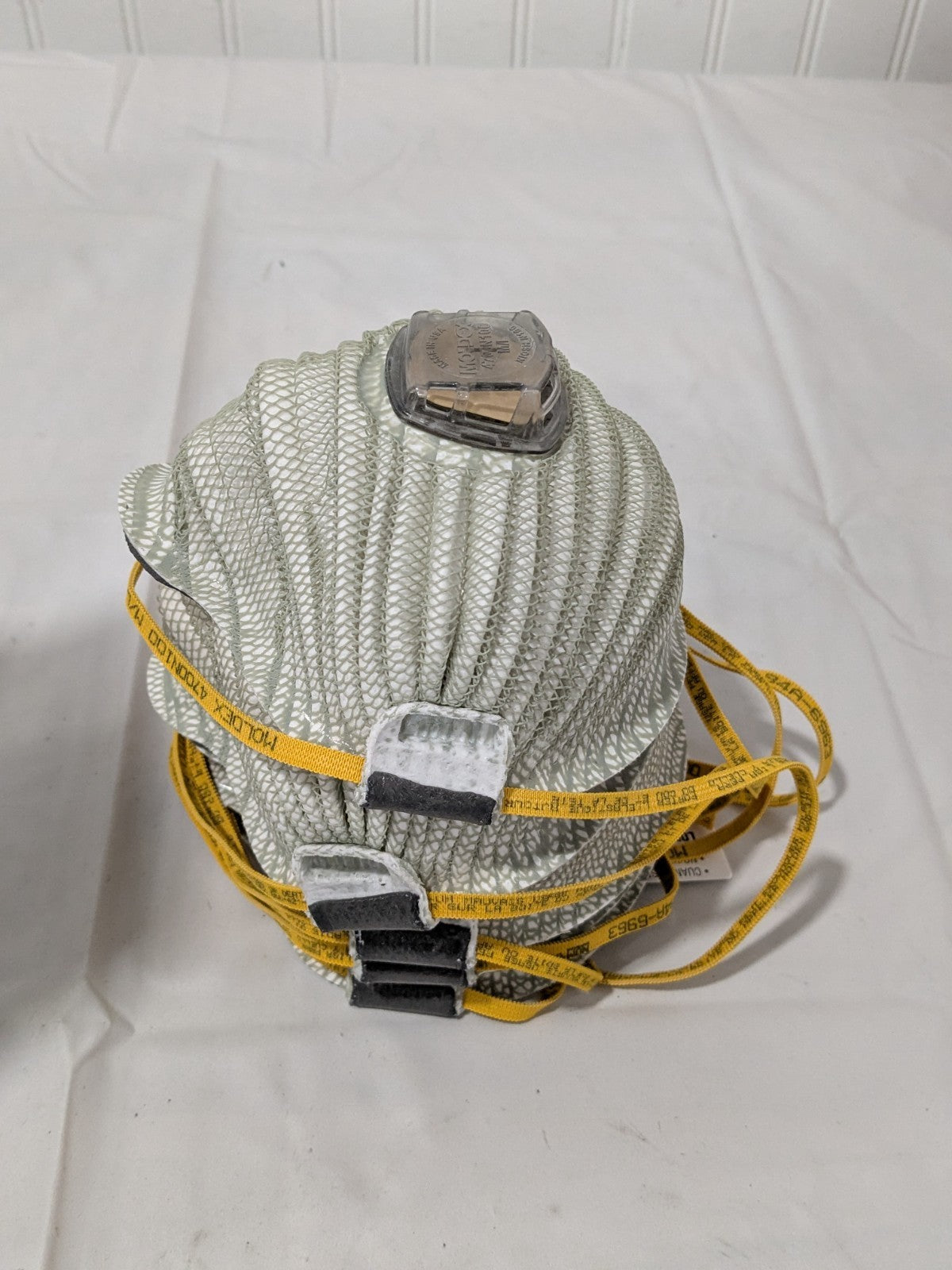 Moldex Disposable Particulate Respirator: Size Medium/Large Qty 5 4700N100