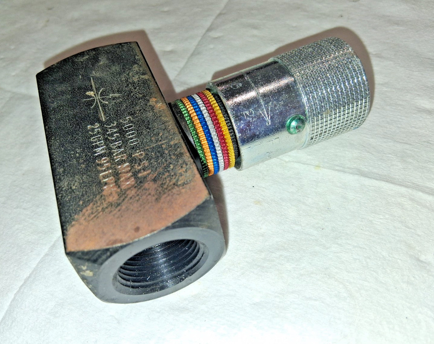 Parker Hydraulic Control Valve 3/4" Inlet 3/4-14 Thread 25 GPM N1200S