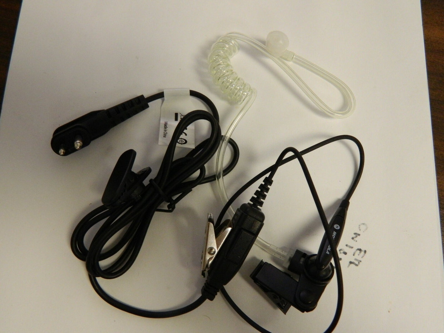 Motorola One Wire Surveillance In-Line  push to talk  Earpiece with Microphone