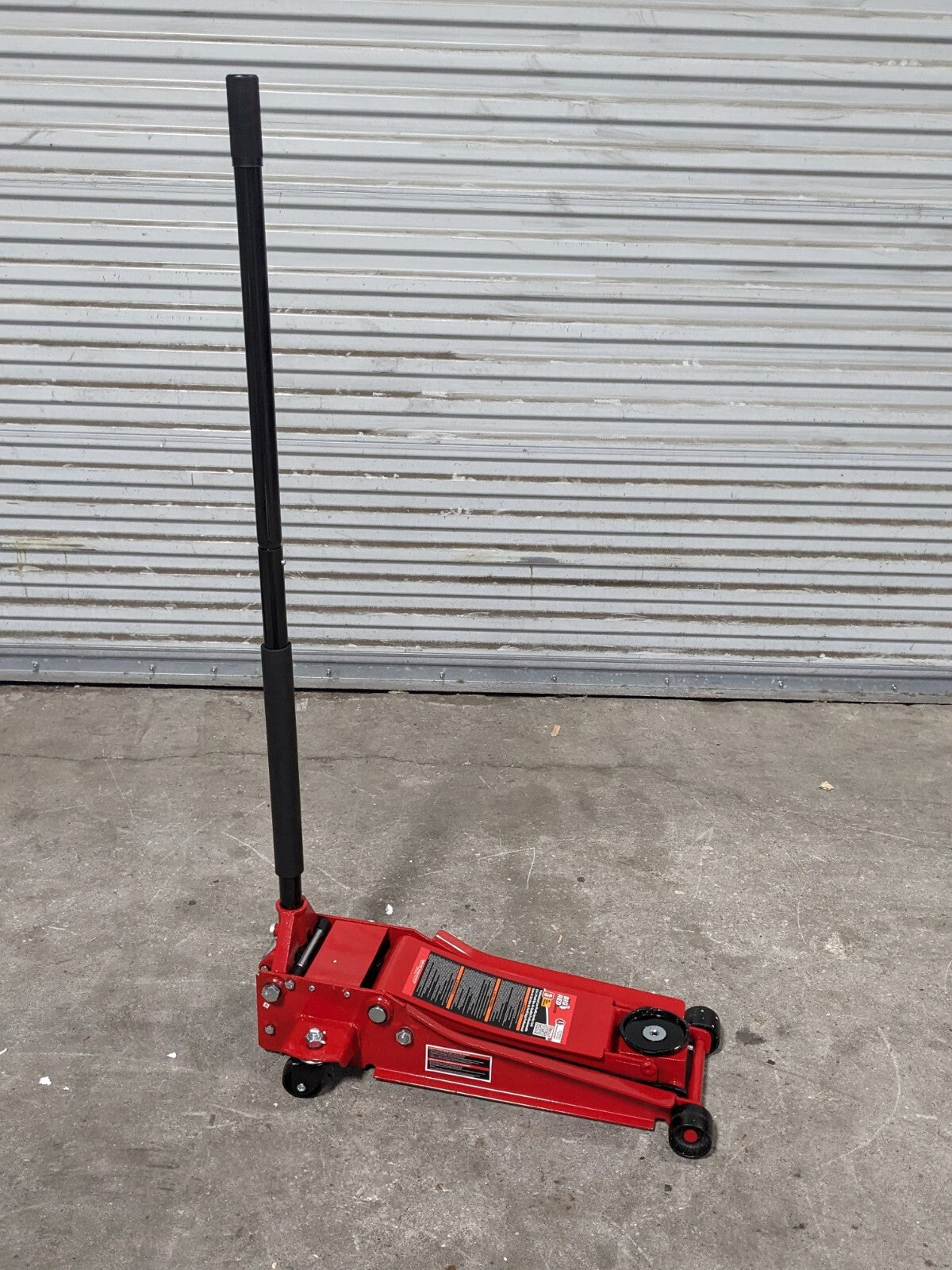 Big Red Professional Low Profile Hydraulic Service Jack 3 Ton Capacity