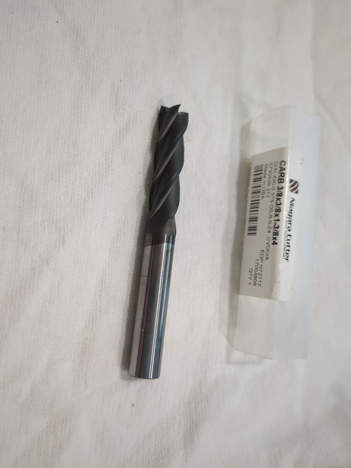 NIAGARA CUTTER Square End Mill: 3/8" Dia, 1-3/8" LOC 4 Fl SolidCarbide