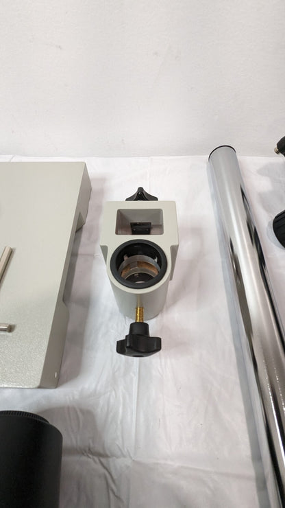 SPI Microscope on a Boom Stand 0.65X  4.5 X Magnification XTL-600 12-502-1