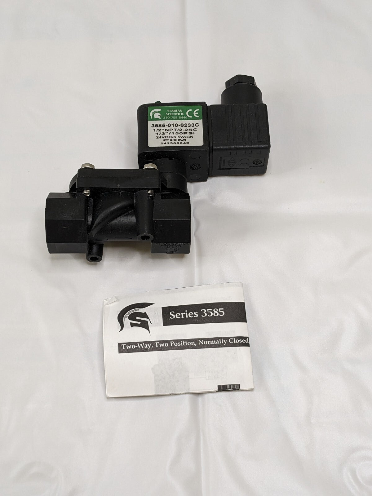 SPARTAN Solenoid Valve: 2-Way & 2-Position, 1/2" Port, NPT 3585-010-9233C