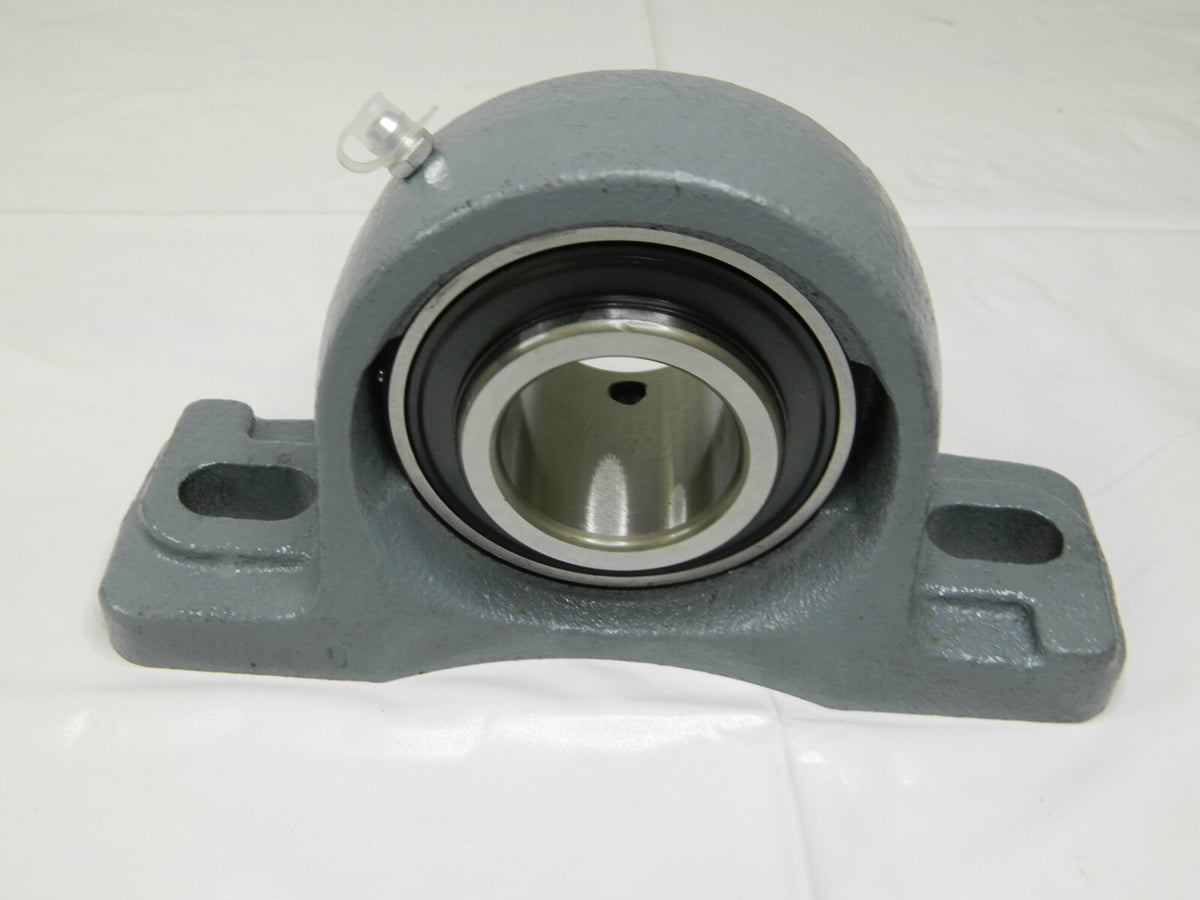 Shuster Ball Bearing Pillow Block UCP208-24, 1-1/2" ID, 7-1/4" OAL 05607070