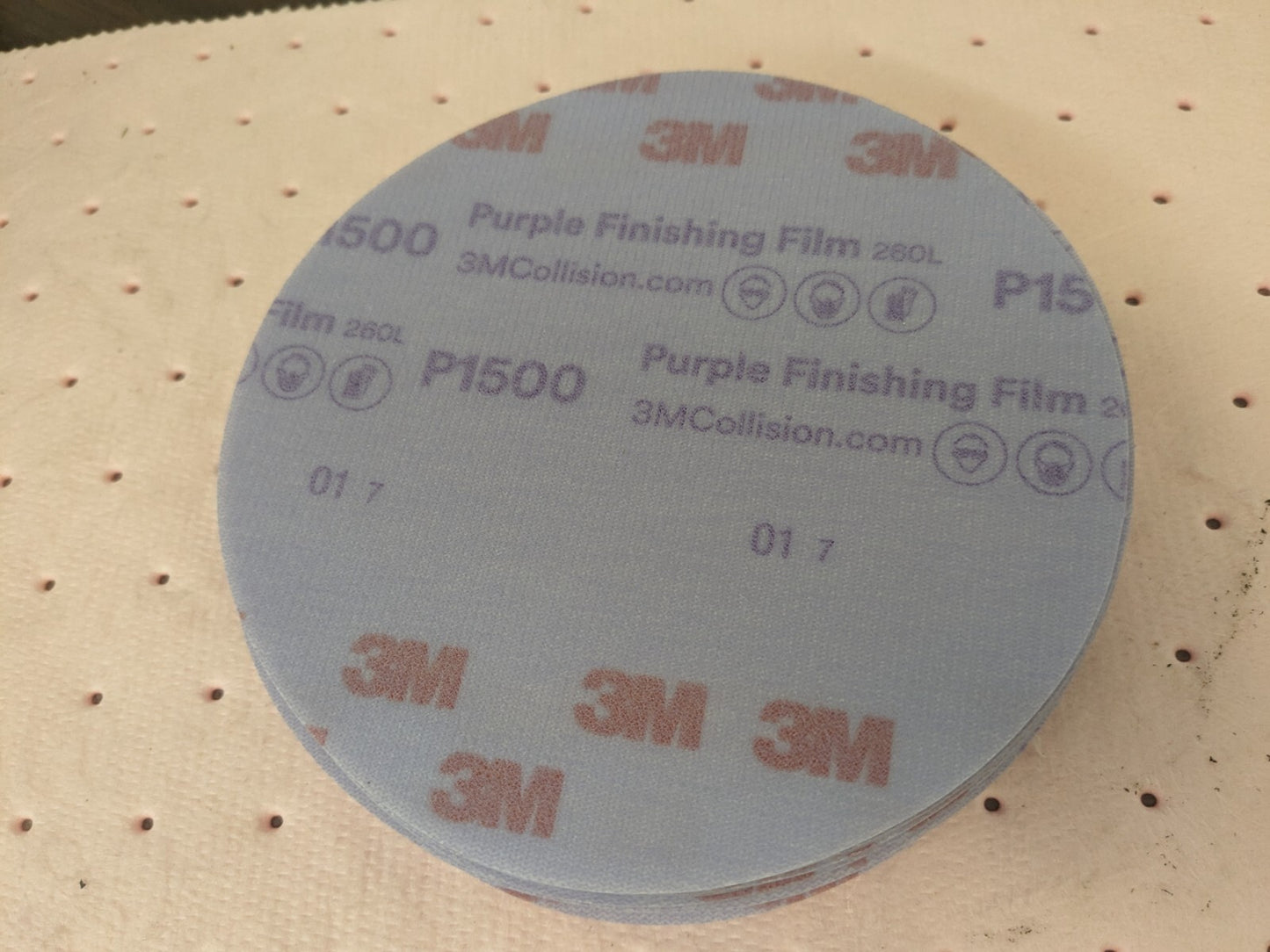 3M Hook & Loop Disc 36pk 6" Disc Dia 1,500 Grit Aluminum Oxide 7100122795