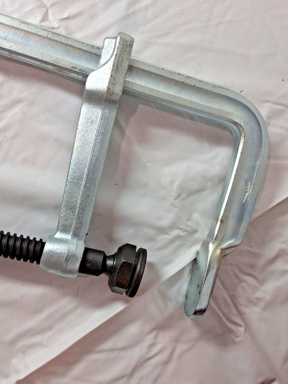 Bessey Sliding Arm Bar Clamp 5.5000" Throat Depth SQ-20