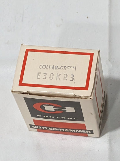 CUTLER HAMMER PUSHBUTTON COLLAR SERIES E30 30.5MM SIZE SNAP ON GREEN E30KR3