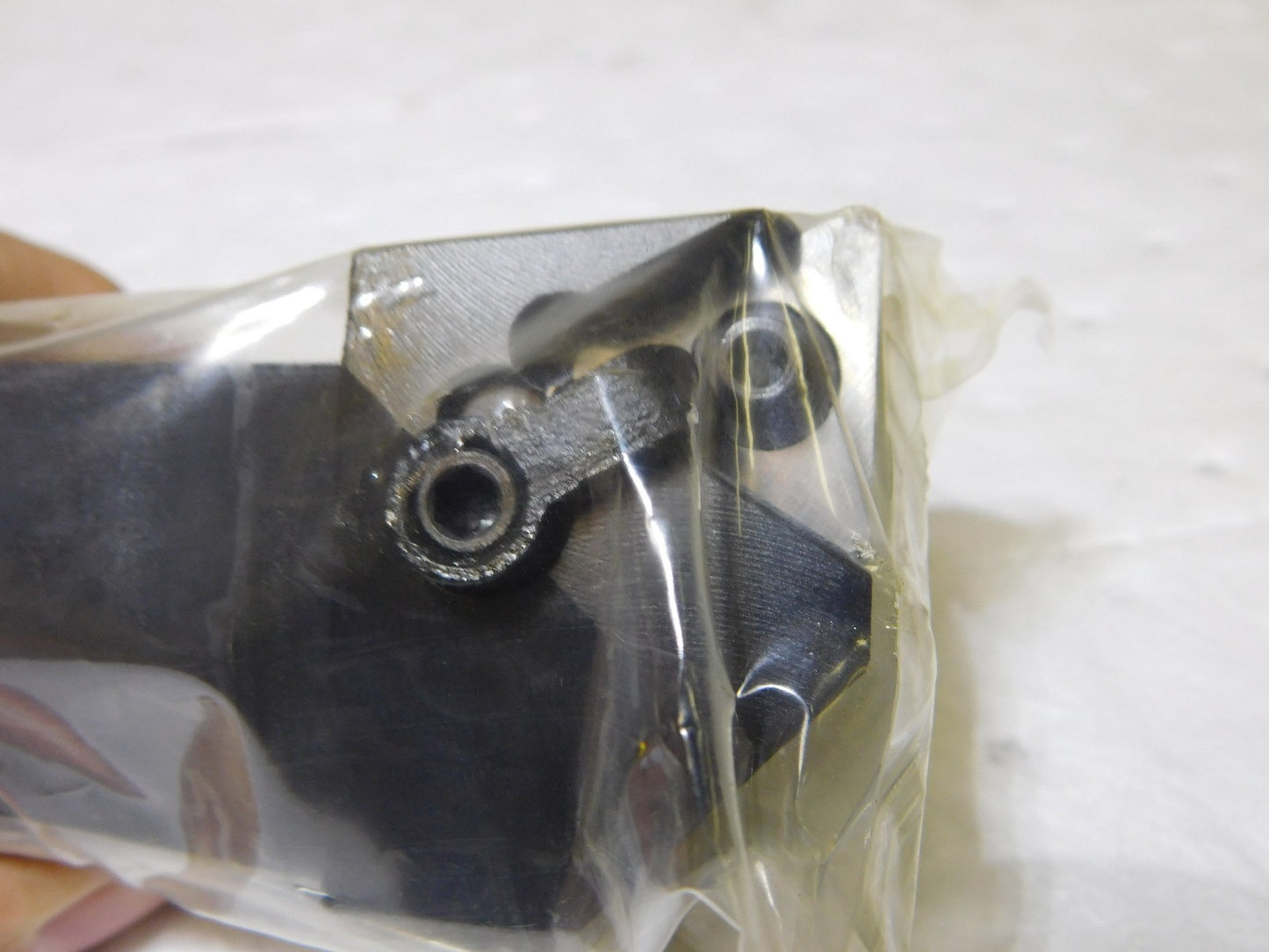 Hertel Indexible Turning Toolholder 1-1/2 Shank Dia Neg Rake RH 6 OAL 10000177