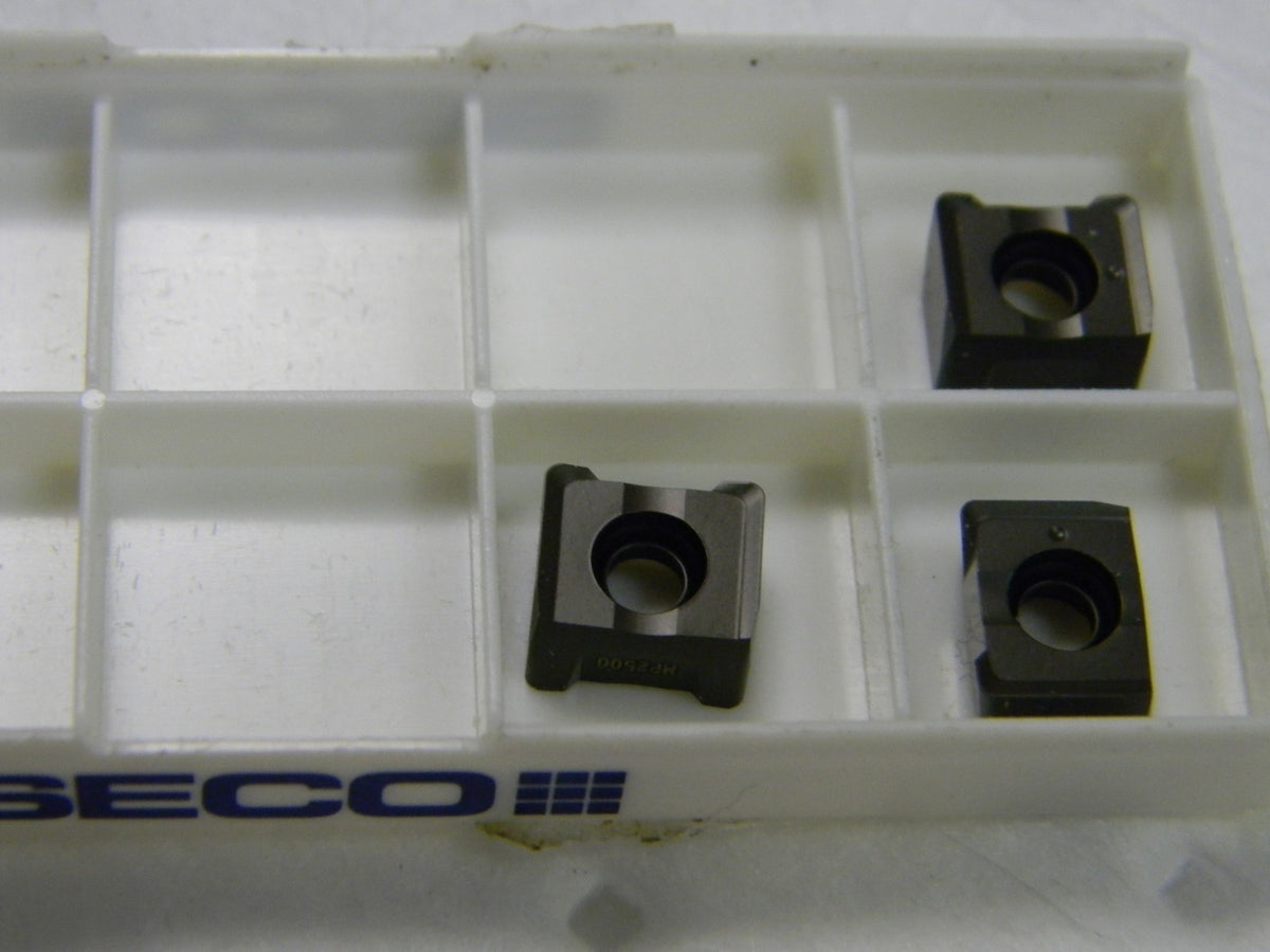 Seco Carbide Milling Insert M06 MP2500 Grade Set QTY 3 Inserts  LNKT060508