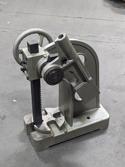 Ratchet Type Arbor Press 3 Ton Max. Pressure 1-1/2" x 18" Ram 12" Stroke