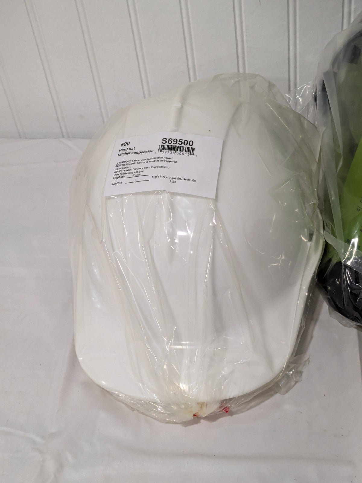 Sellstrom Face Shield & Headgear: Welding Arcs 8" H, 15" W, With Hard Hat S31202