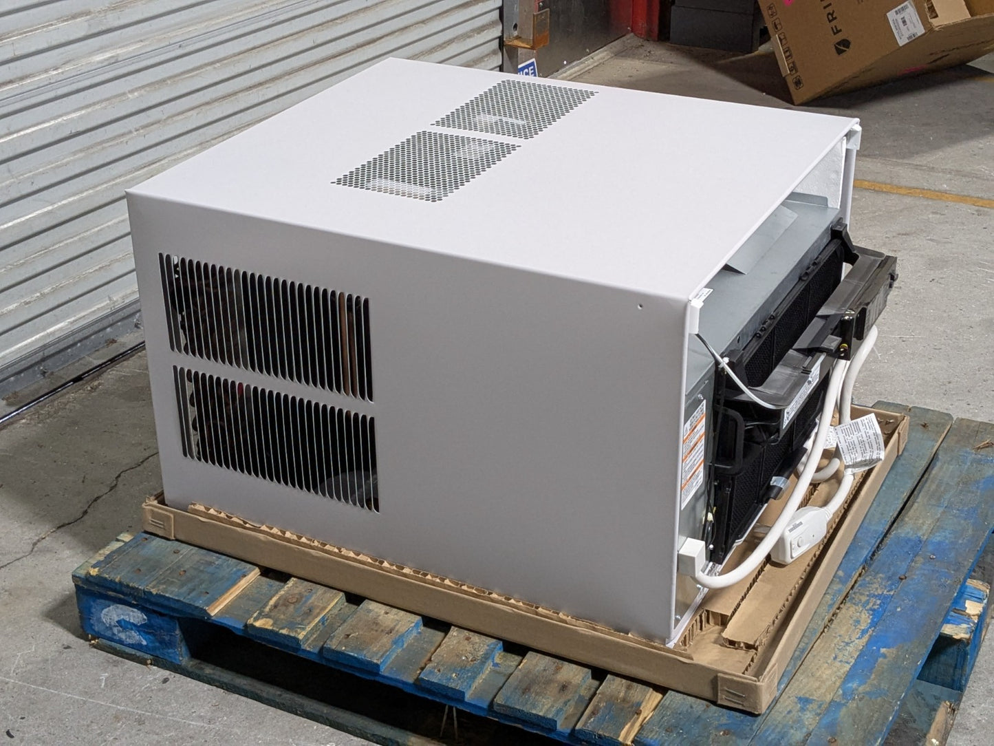 Friedrich Kuhl Series Window Air Conditioner AC Unit 34,000 BTU 230v KCVL36B30A