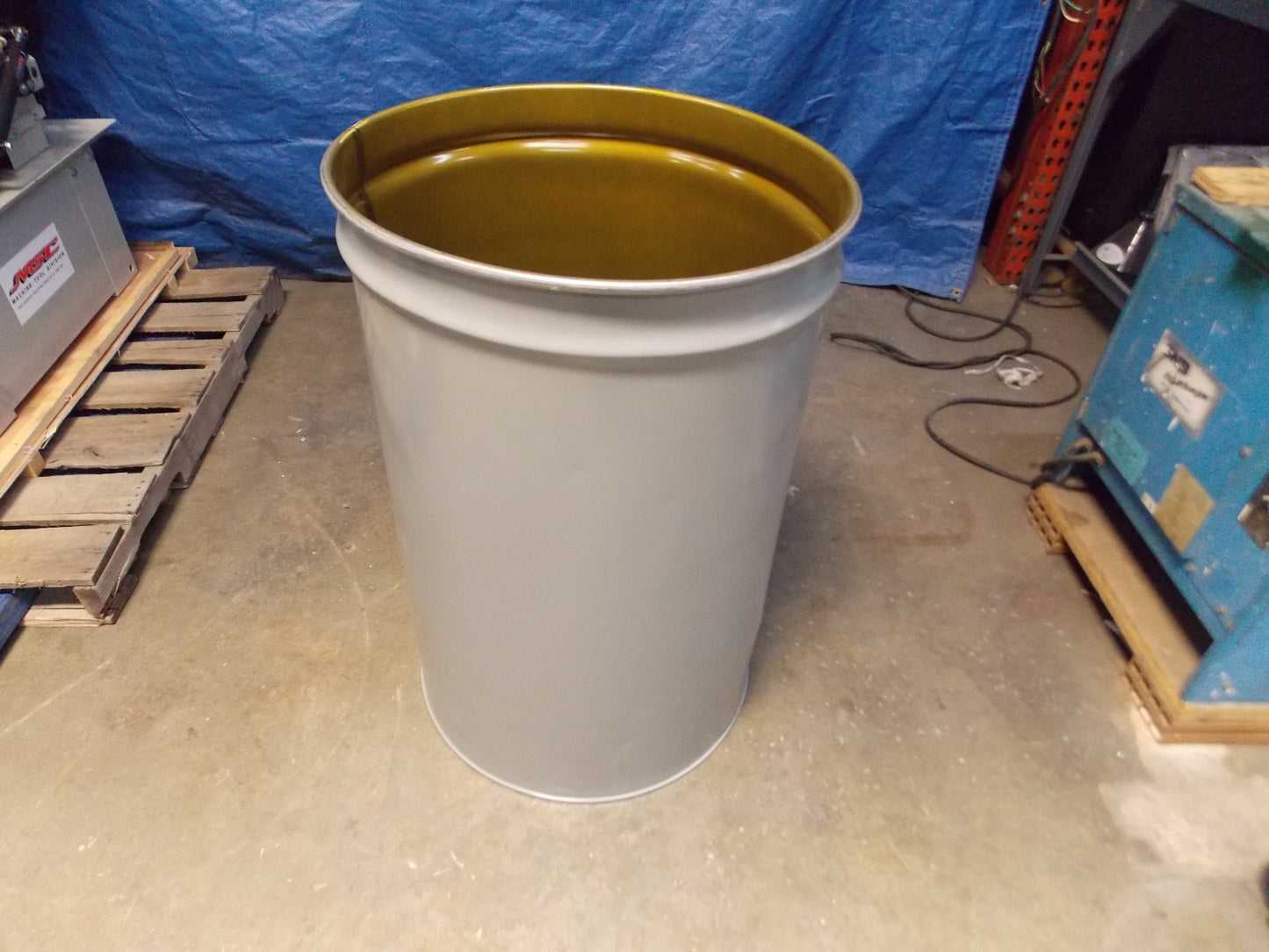Justrite Fire Resistant Steel Drum 55 Gal. Capacity 23-3/4" x 35-1/2"