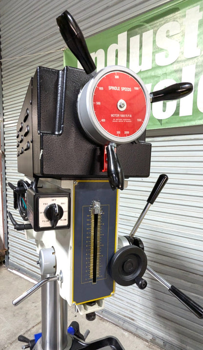 Vectrax Mill / Drill Machine  20" Swing 170 - 2000 RPM 220v 3ph *Scratch & Dent*