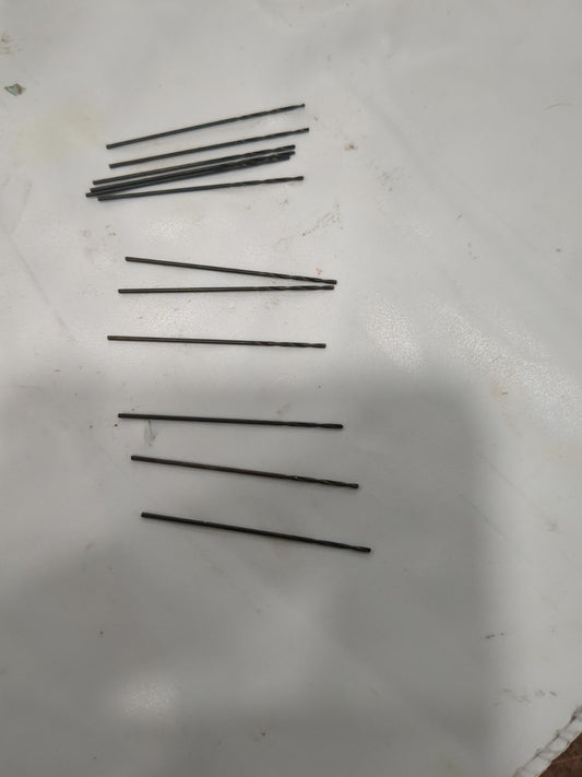 Taper Length Drill Bit: #69, 118 ° Point HSS 12pc BS38N0069