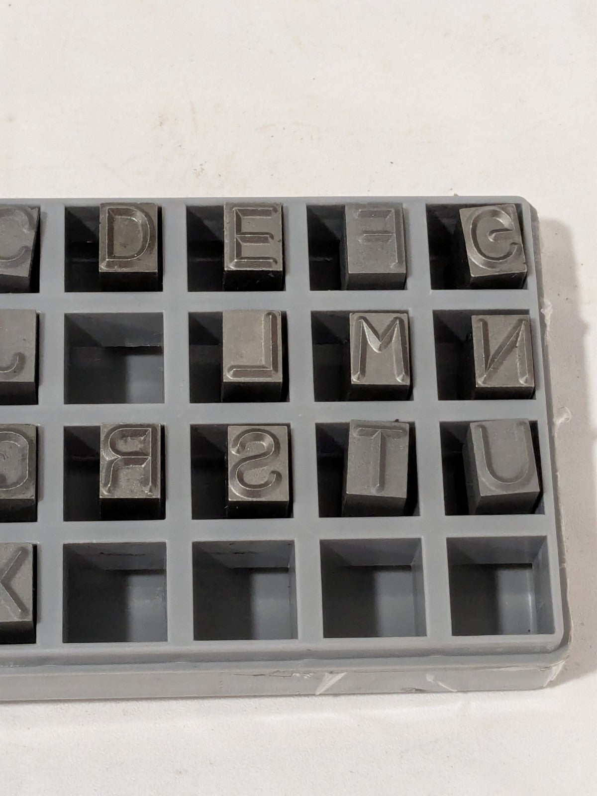C.H. HANSON Steel Type Set 23 Pc, 3/8 Inch Character 27638 INCOMPLETE