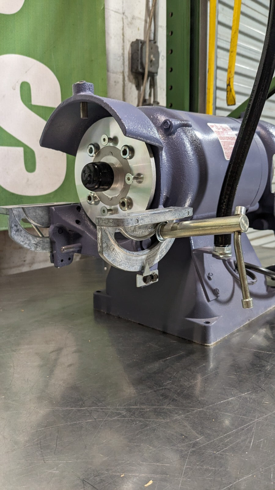 BALDOR RELIANCE Bench Grinder 6" Wheel Dia 1-1/4" Arbor Hole 3600 RPM .5 HP 500