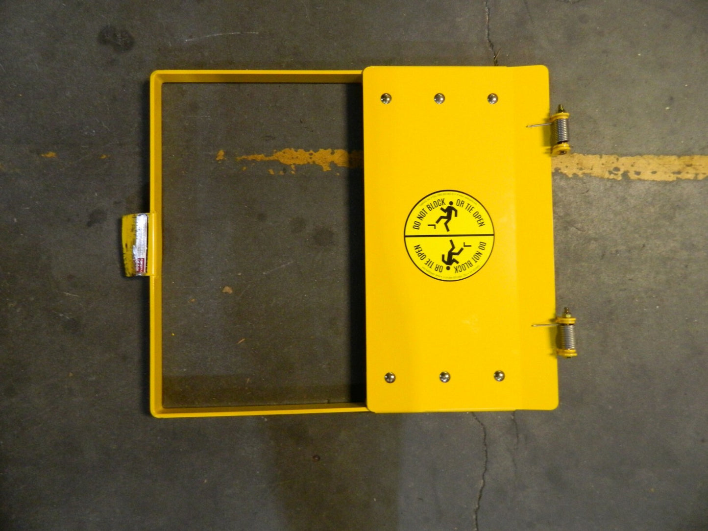 FabEnCo Self Closing Rail Safety Gate Powder Coated Carbon Steel G72-27PC REPAIR