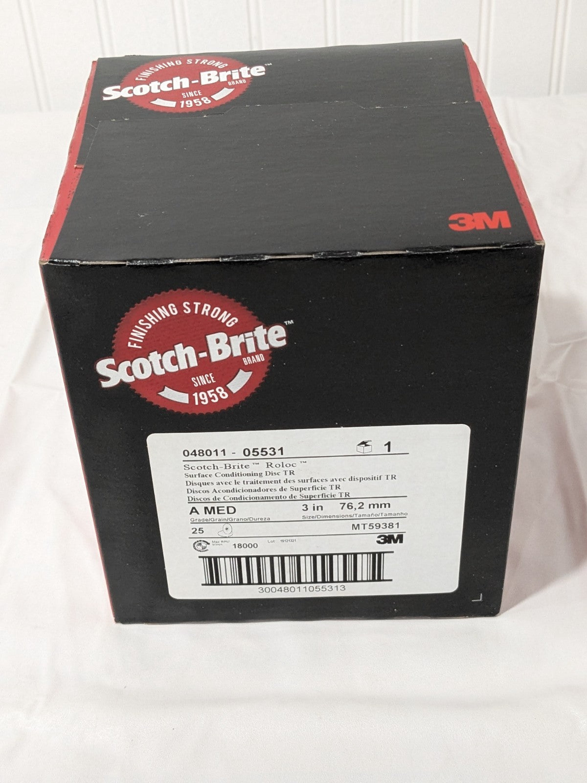 3M Quick-Change Disc: Roloc TR, 3" Dia, Aluminum Oxide Box of 25 7000000755