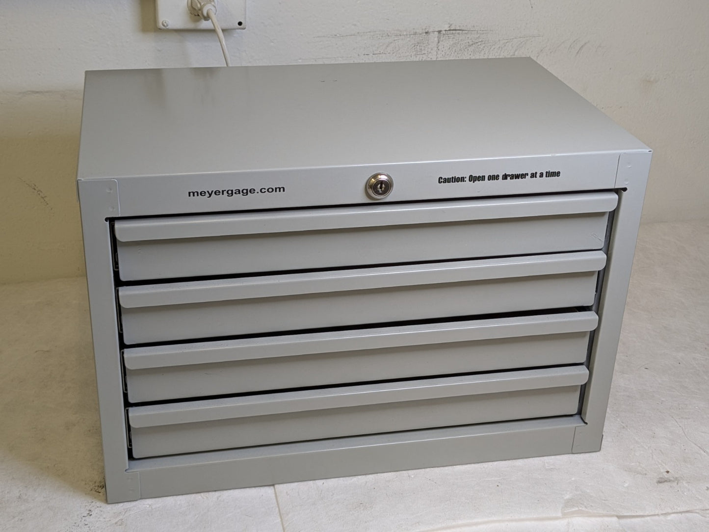 Meyer Gage 4-Drawer Steel Storage Cabinet for Pin Gage Set LE4