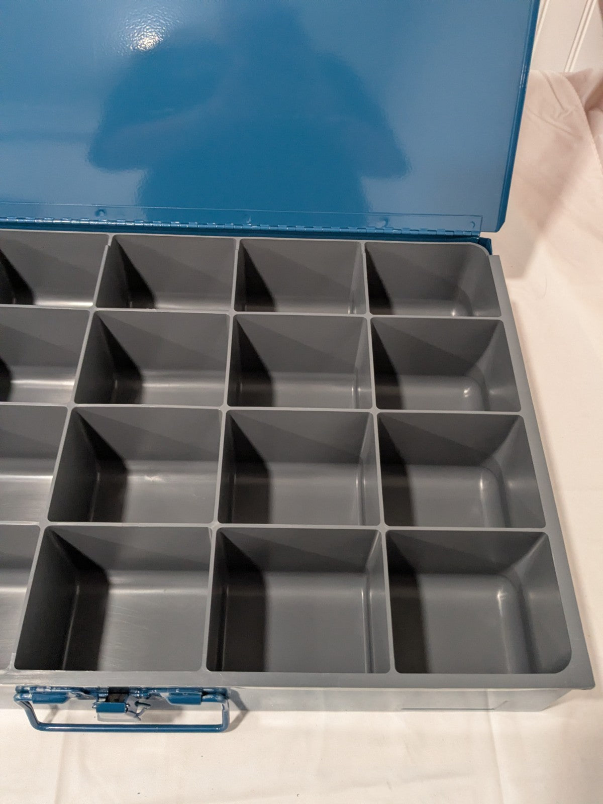 Durham Small Parts Storage Box: 20 Compartments, 18.31" OAW, 12.43 OAD, 3.06 OAH