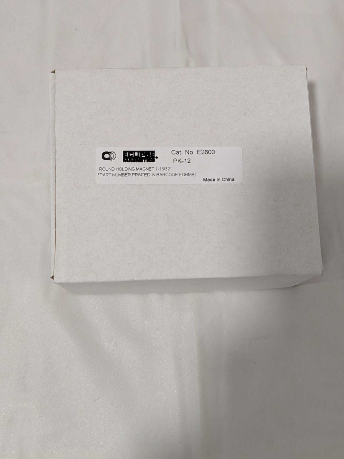 (12) Eclipse Ceramic Fixture Magnet: Center Mount, 1.425" L, 0.283" W E2600