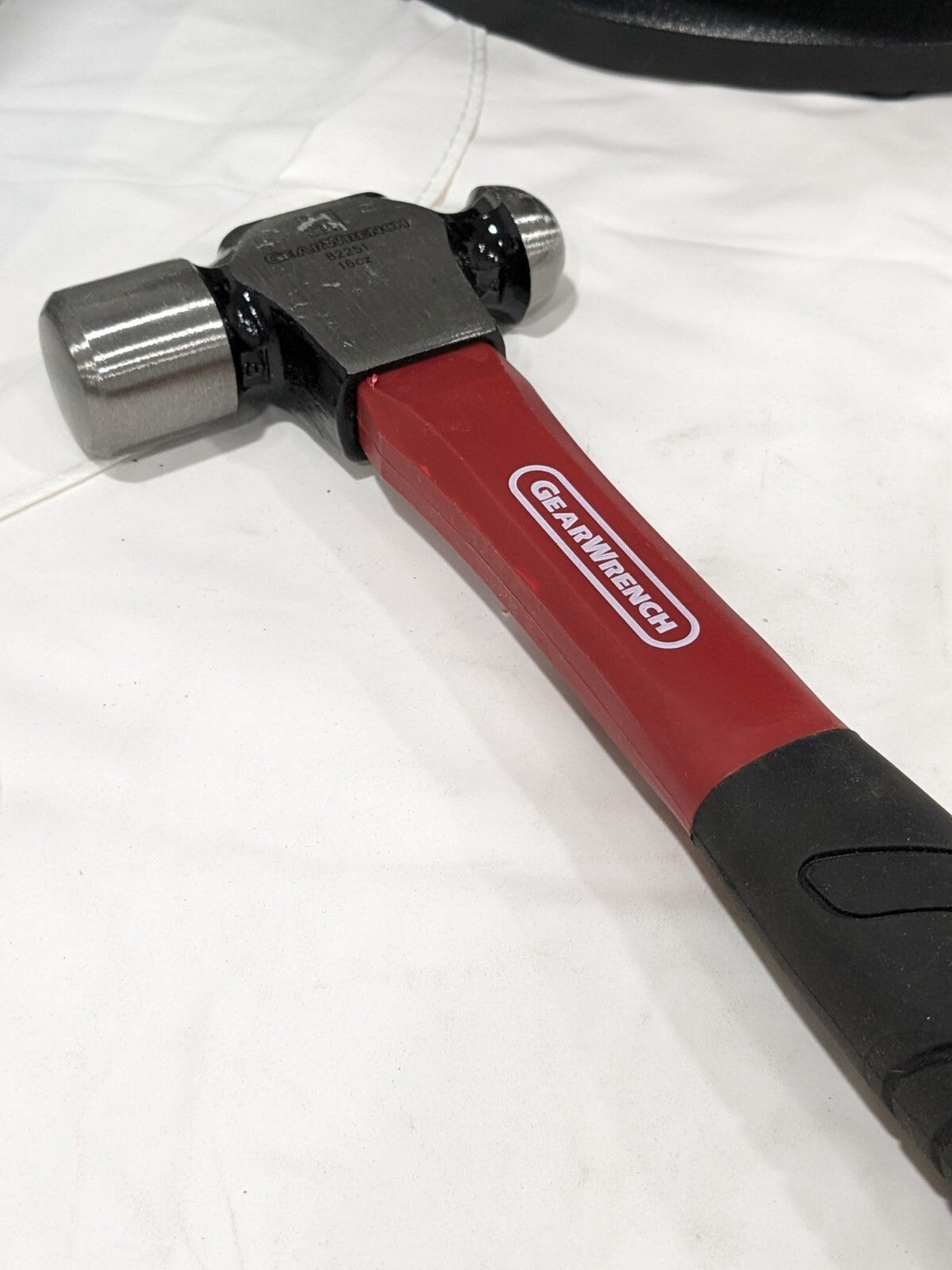 GEARWRENCH Ball Pein Hammer: 16 oz Head, Steel 82251
