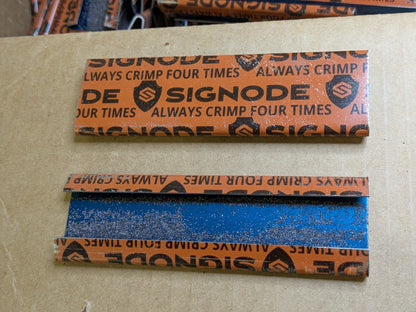 Lot of 500 Signode Steel Strapping Seals w/ Sandpaper Bottom 4-3/4" x 1-1/4