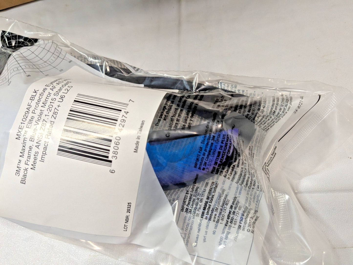 3M Maxim Elite Protective Eyewear Blk Fr Blue-Violet Mirror QTY 20 MXE1029AF-BLK
