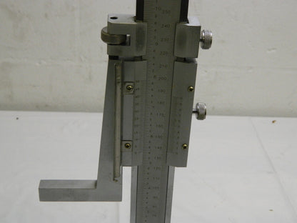 Vernier Height Gage 0-18" Measurement 0.001 In Graduation 622-8518 INCOMPLE